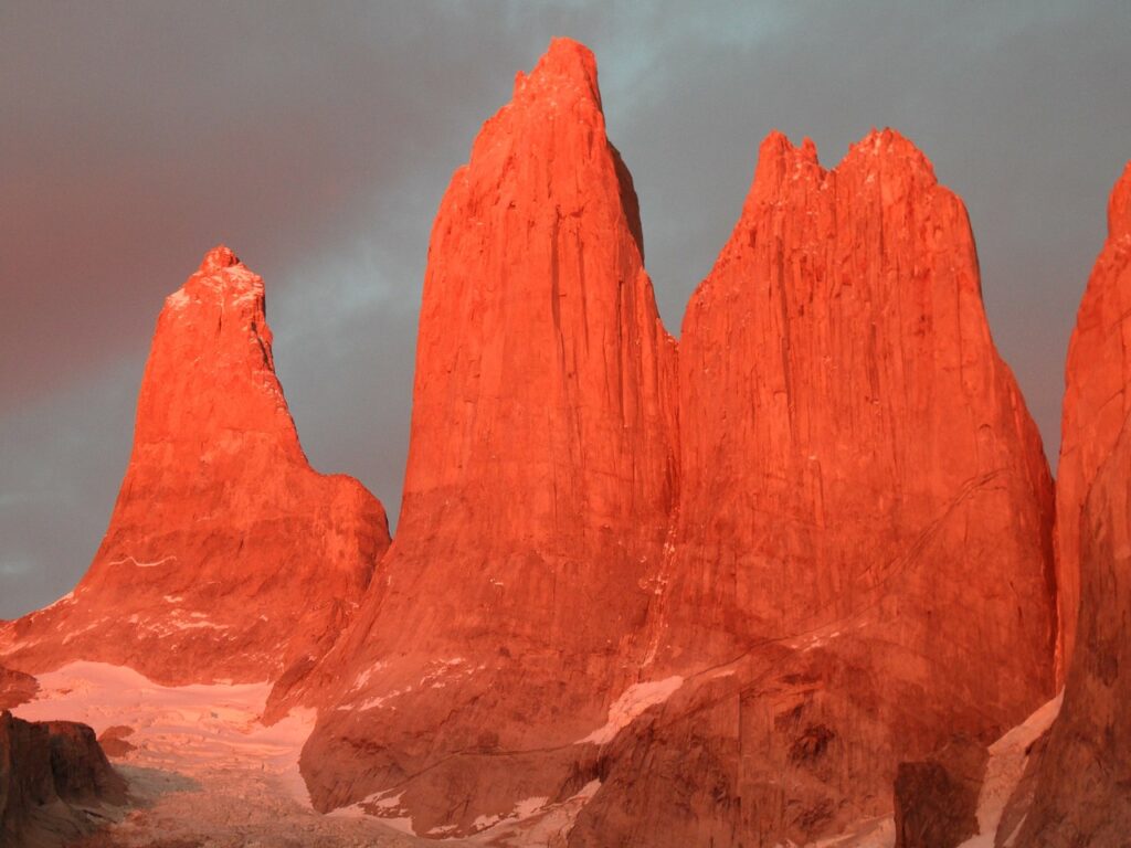torres del paine, travel, tourism-303400.jpg
